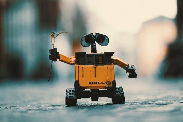 Wall - E robot